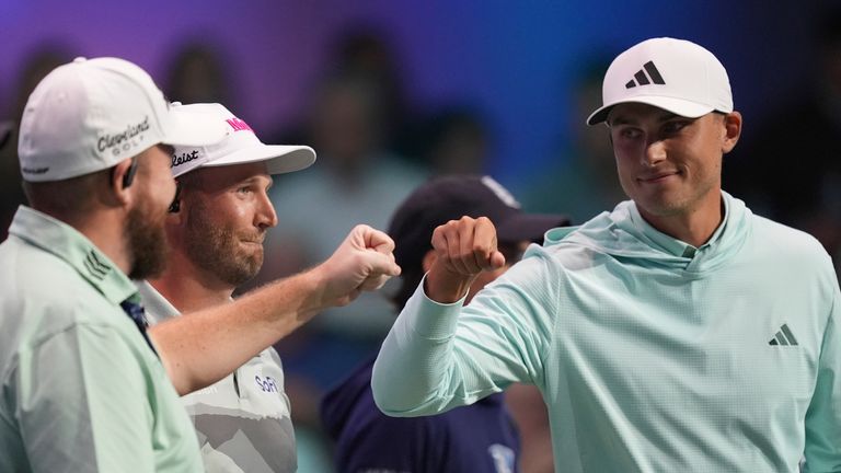 与巴林队的 与巴林队的